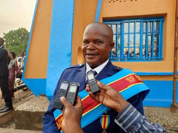 Ituri/ PEQIP :  le député Kambale Ngendo Joarchim dénonce l&rsquo;attribution de tous les marchés de construction d&rsquo;écoles à des entreprises Kinoises