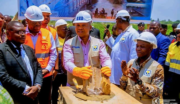 Haut-Katanga : Martin Kazembe lance la construction du pont Kimilolo et la réhabilitation de la route Salongo